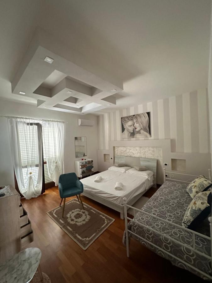 B&B By Family L&G Вібо-Валентія-Маріна Екстер'єр фото